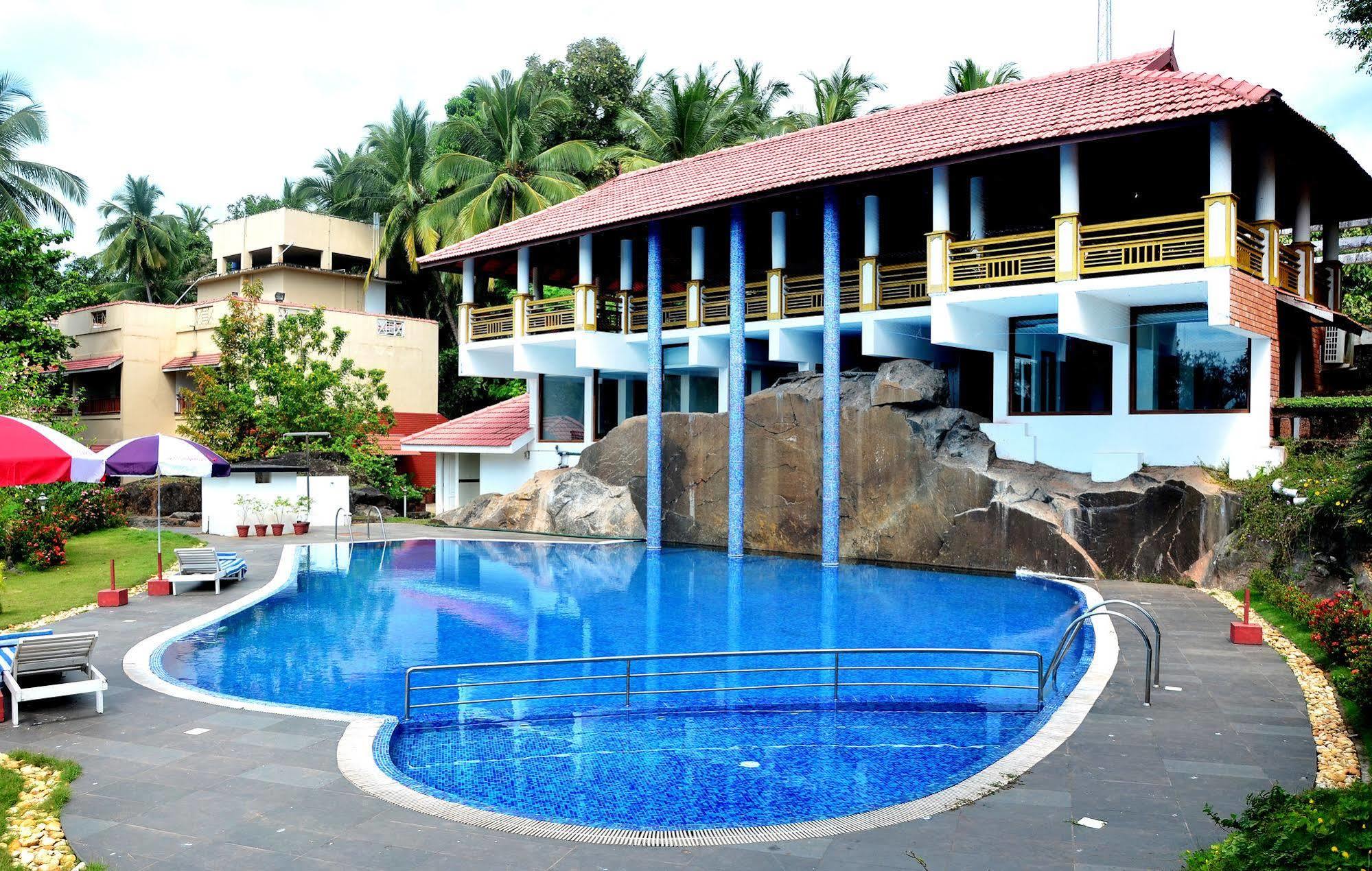 VascoDaGama Beach Resort Kappad Exterior foto